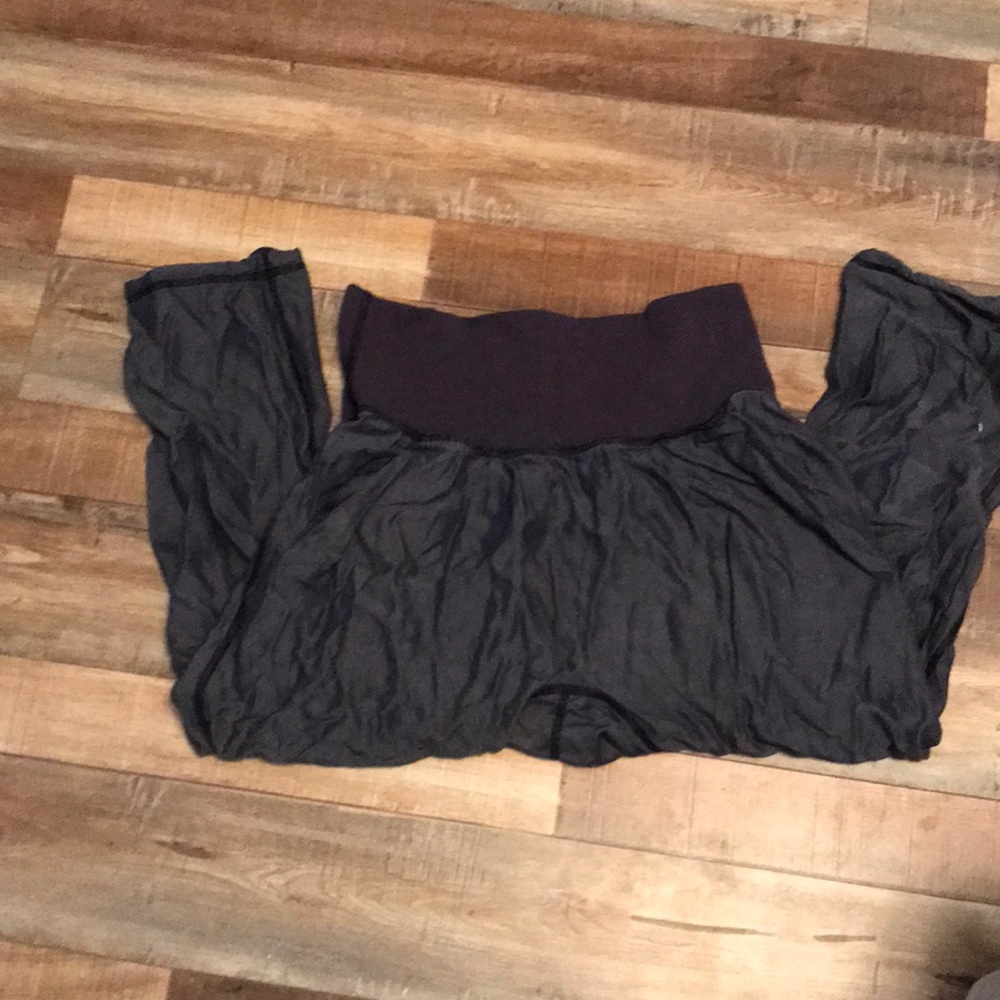 Lululemon crops